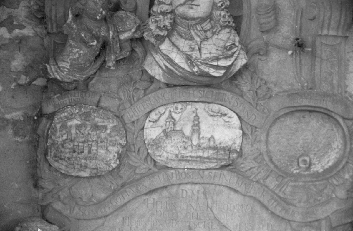 fragment nagrobku Jana Deutschländera, skan 1