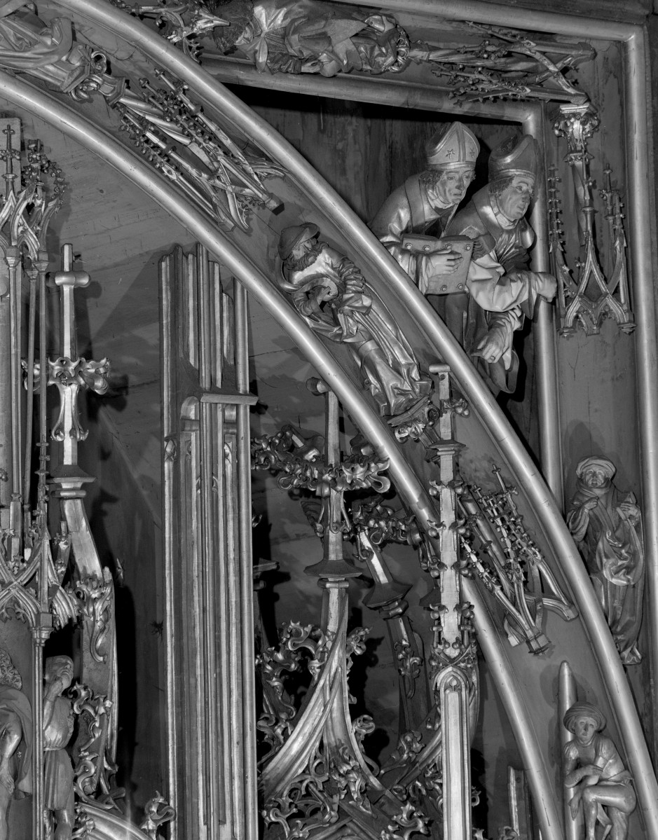 Kościół Mariacki pw. Wniebowzięcia Najświętszej Marii Panny - ołtarz Wita Stwosza: część środkowa, głowy ojców kościoła: Ambrożego i Augustyna, skan 1