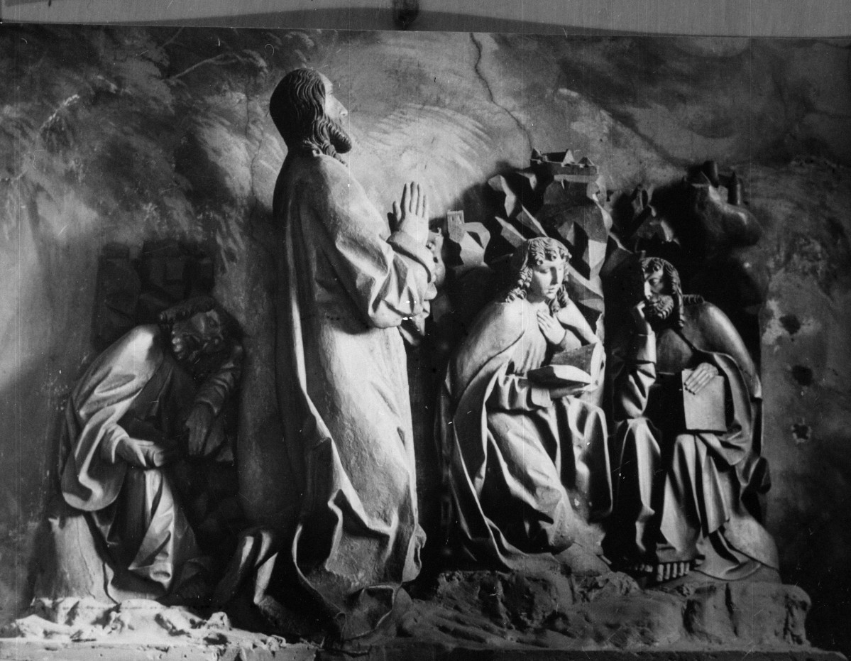 kościół św. Katarzyny Aleksandryjskiej - kruchta, płaskorzeźba "Chrystus w Ogrójcu", skan 1