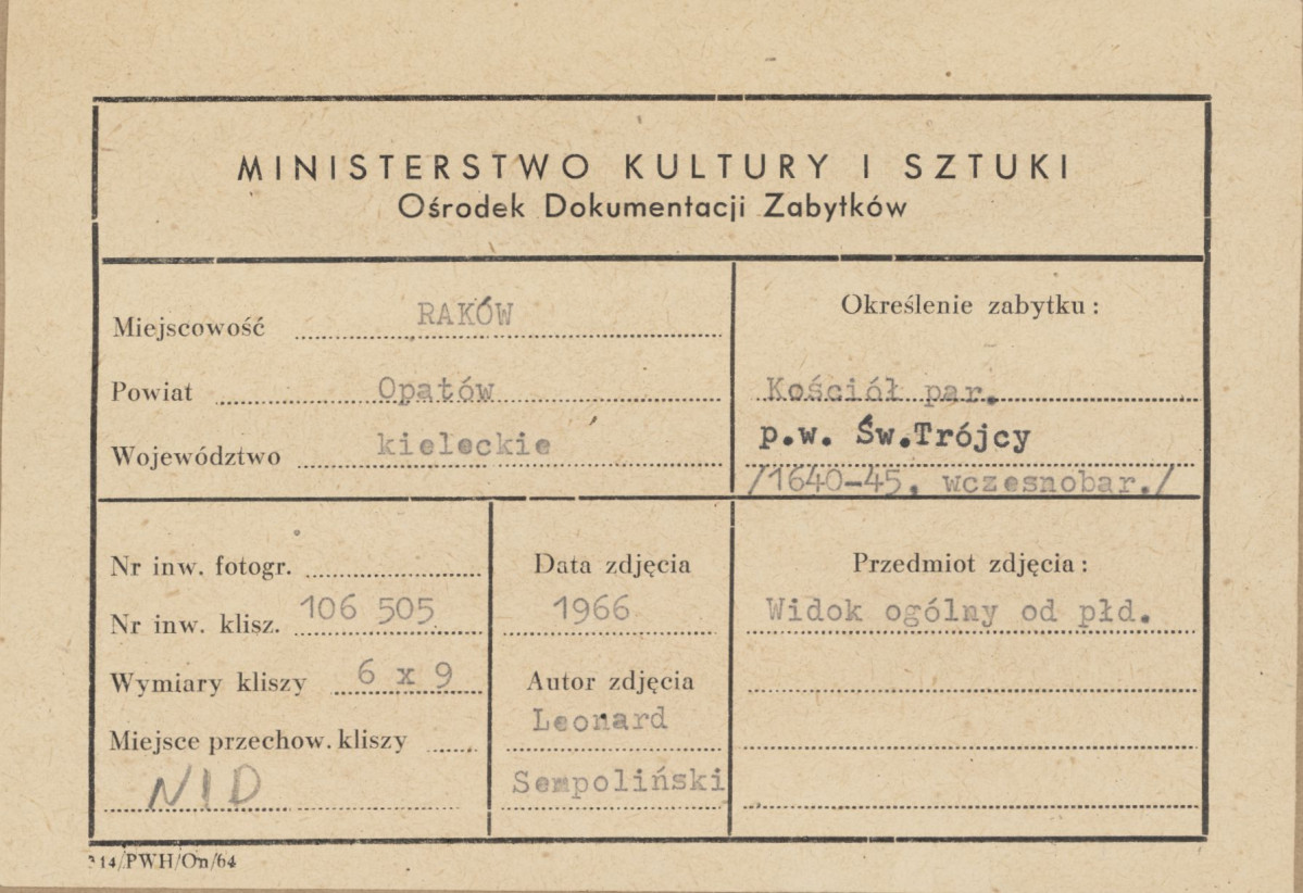 Kościół parafialny - widok elewacji płd. - wsch. - metryczka, skan 1