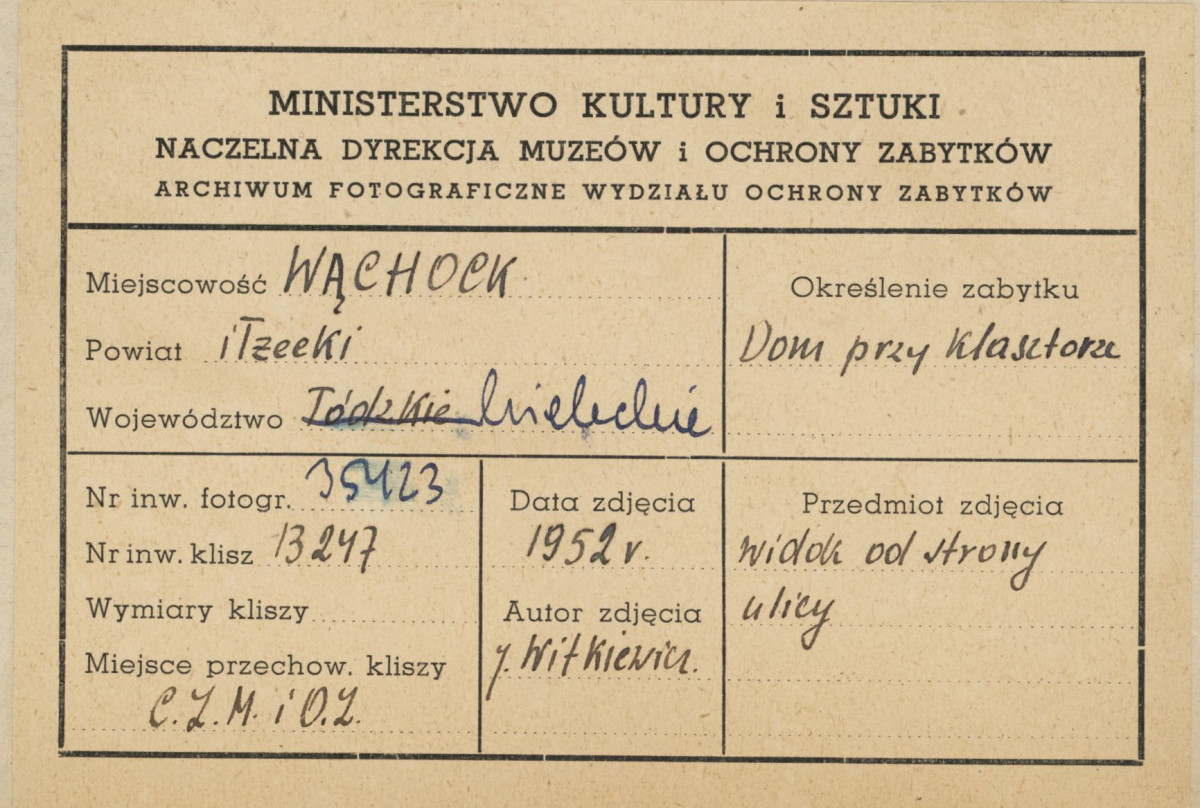 Zespół opactwa Cystersów - budynek bramny, ob. apteka - metryczka, skan 1
