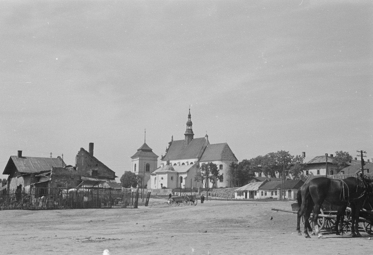 kościół parafialny św. Jana - widok ogólny, skan 1