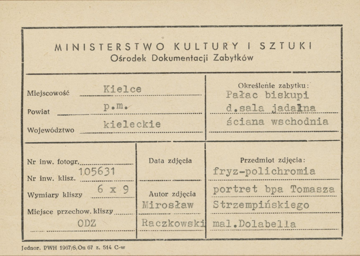 Pałac biskupów - wnętrze, d. sala jadalna, ściana wschodnia, fryz - polichromia, portret bpa Tomasza Strzempińskiego, malował Dolabella, - metryczka, skan 1