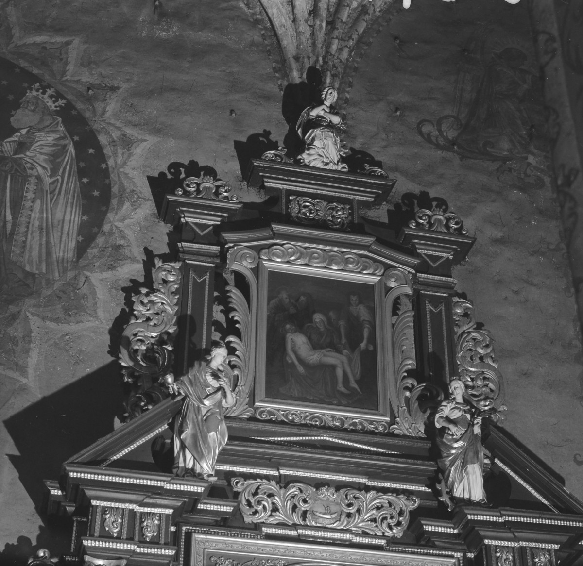 kościół parafialny pw. św.św. Marcina i Mikołaja - zwieńczenie ołtarza św. Antoniego, skan 1