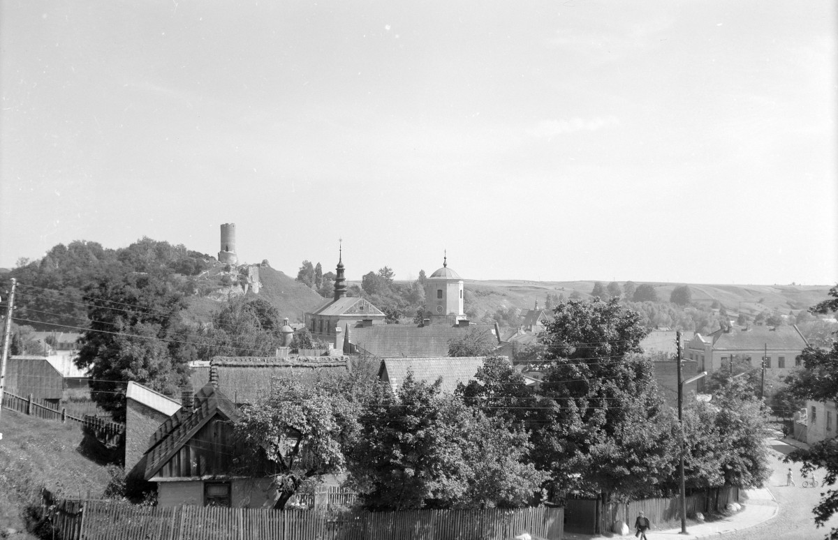 panorama miasta z widokiem zamku - widok w kierunku zachodnim, skan 1