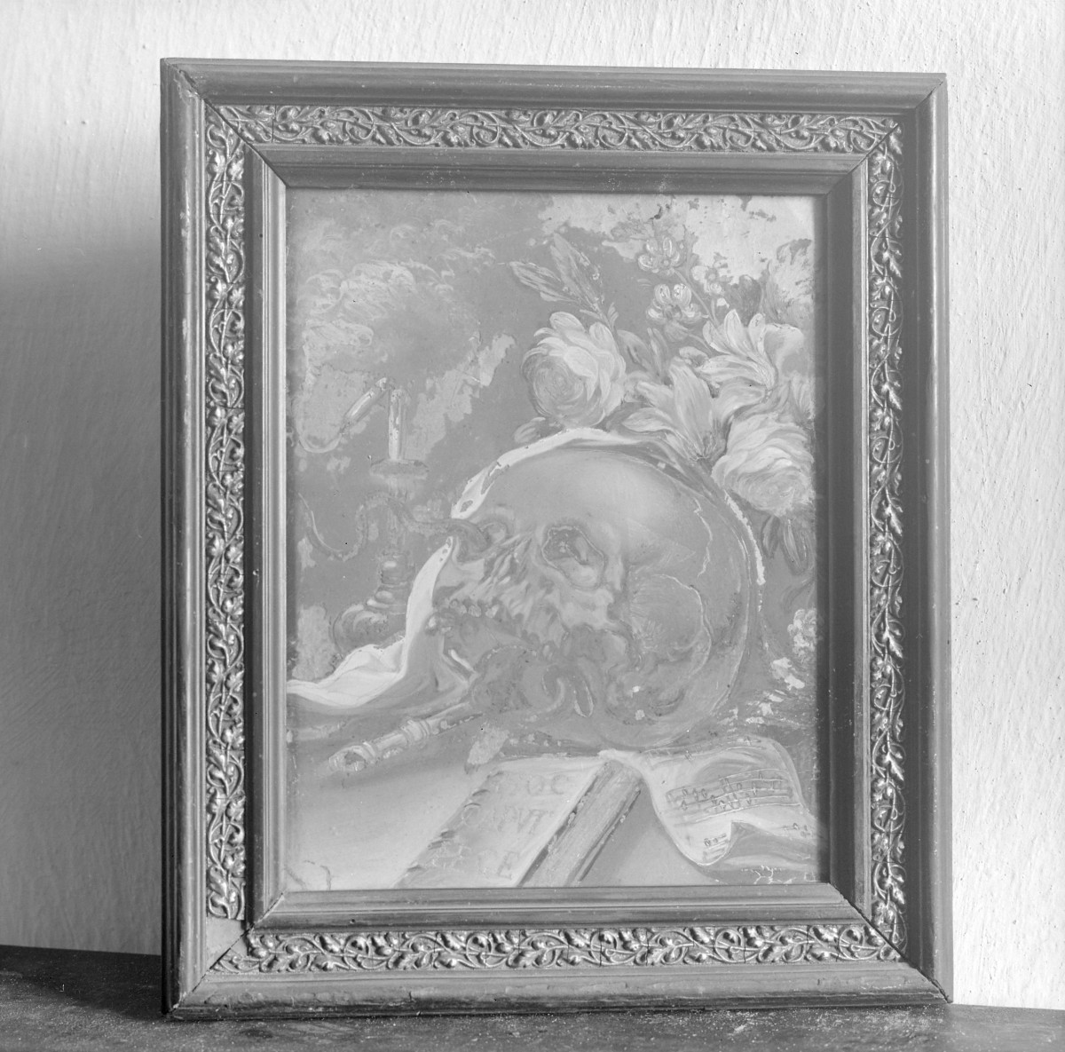 klasztor ss. Mniszek Benedyktynek - zbiory - obraz Vanitas /obraz na szkle/ z XVIII w., skan 1