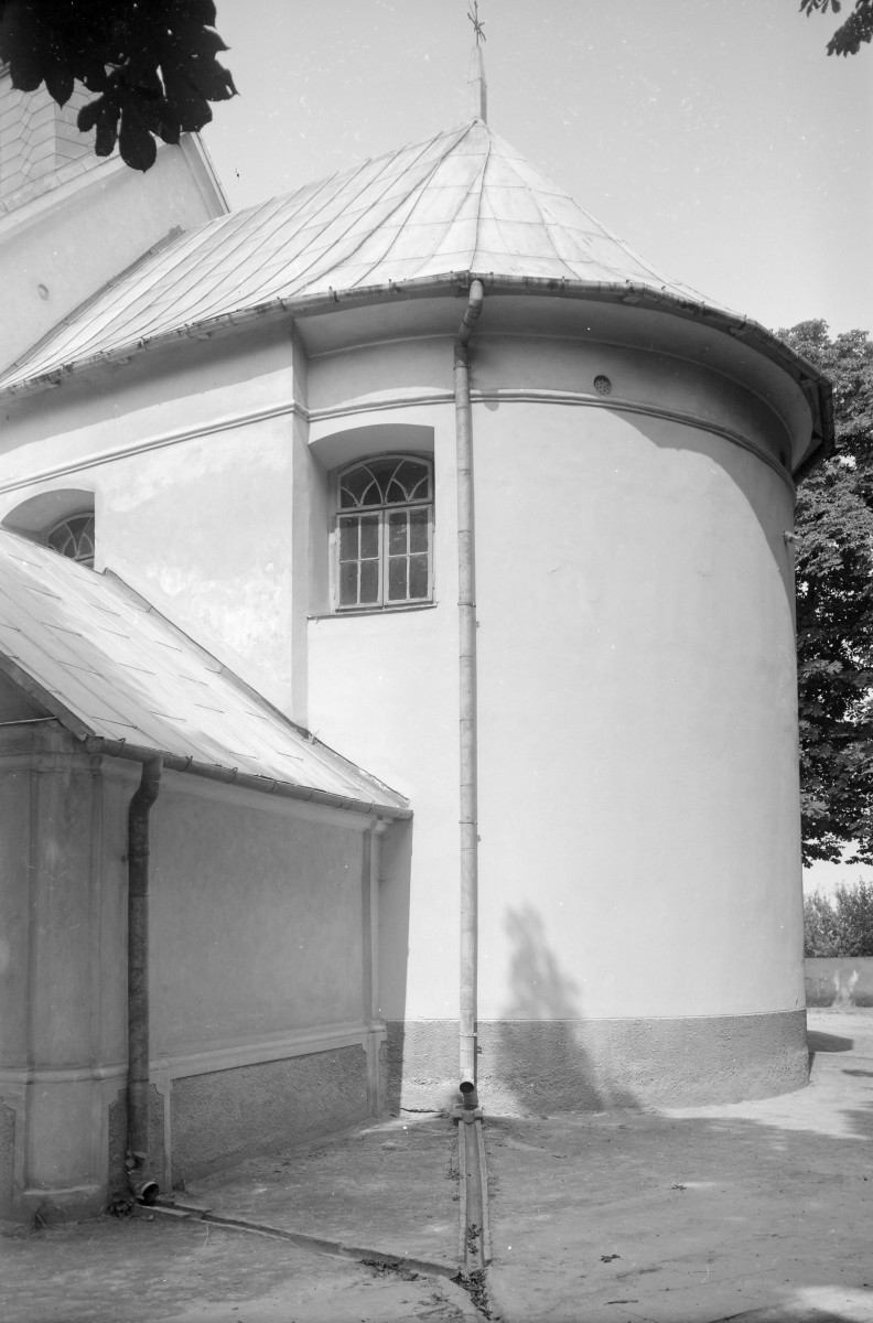 kościół pw. św. Jana Chrzciciela - elewacja wschodnia - prezbiterium, skan 1