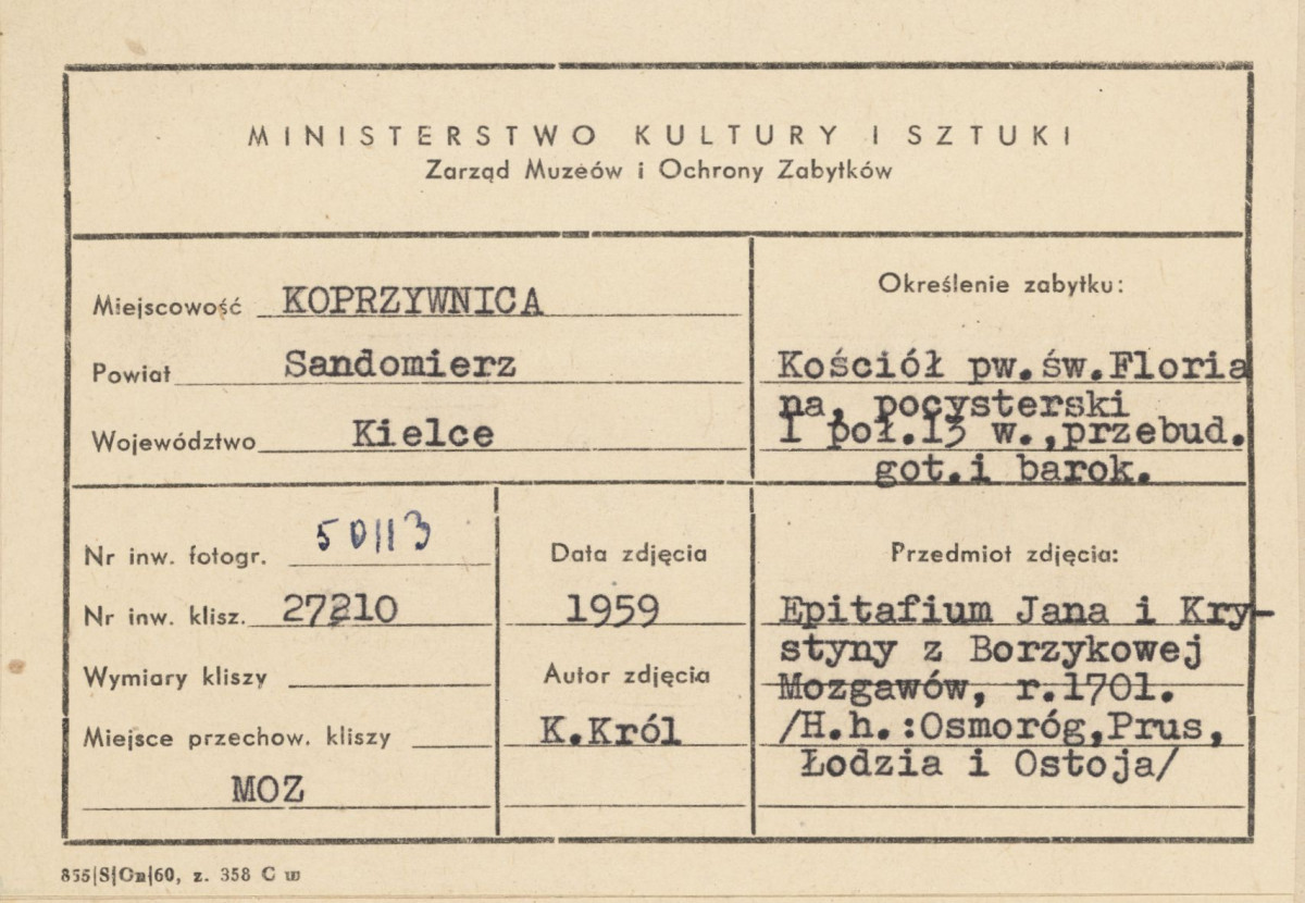 Zespół klasztorny - kościół, wnętrze, widok epitafium Mozgawów - metryczka, skan 1