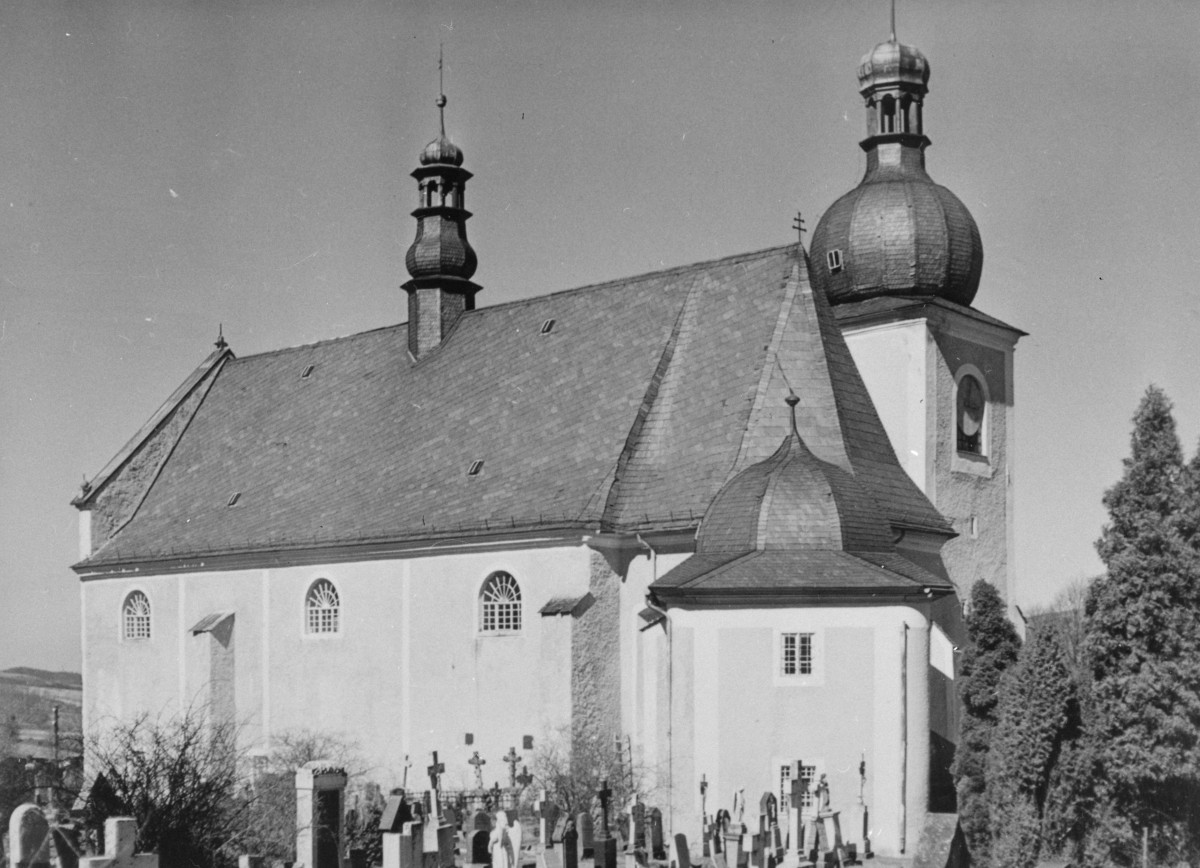 kościół pw. św. Michała Archanioła - elewacja południowa, skan 1
