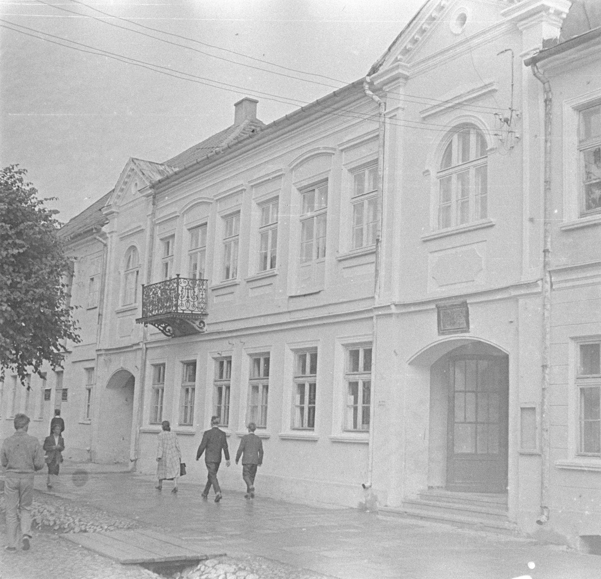 dom, dawna ul. Kościuszki 66 - elewacja frontowa, skan 1