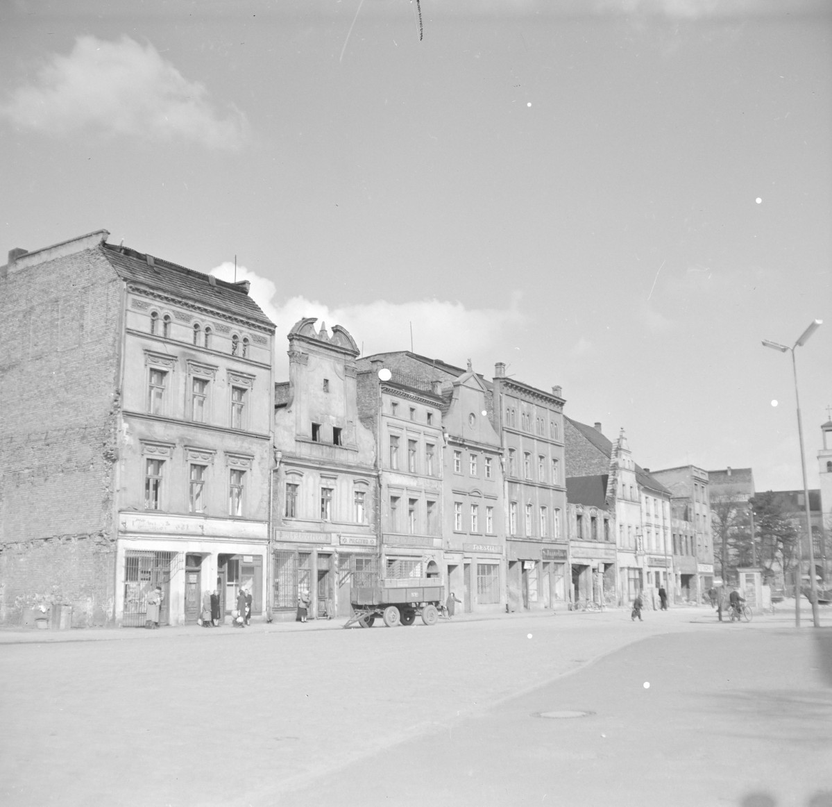 rynek - zabudowa miejska, skan 1