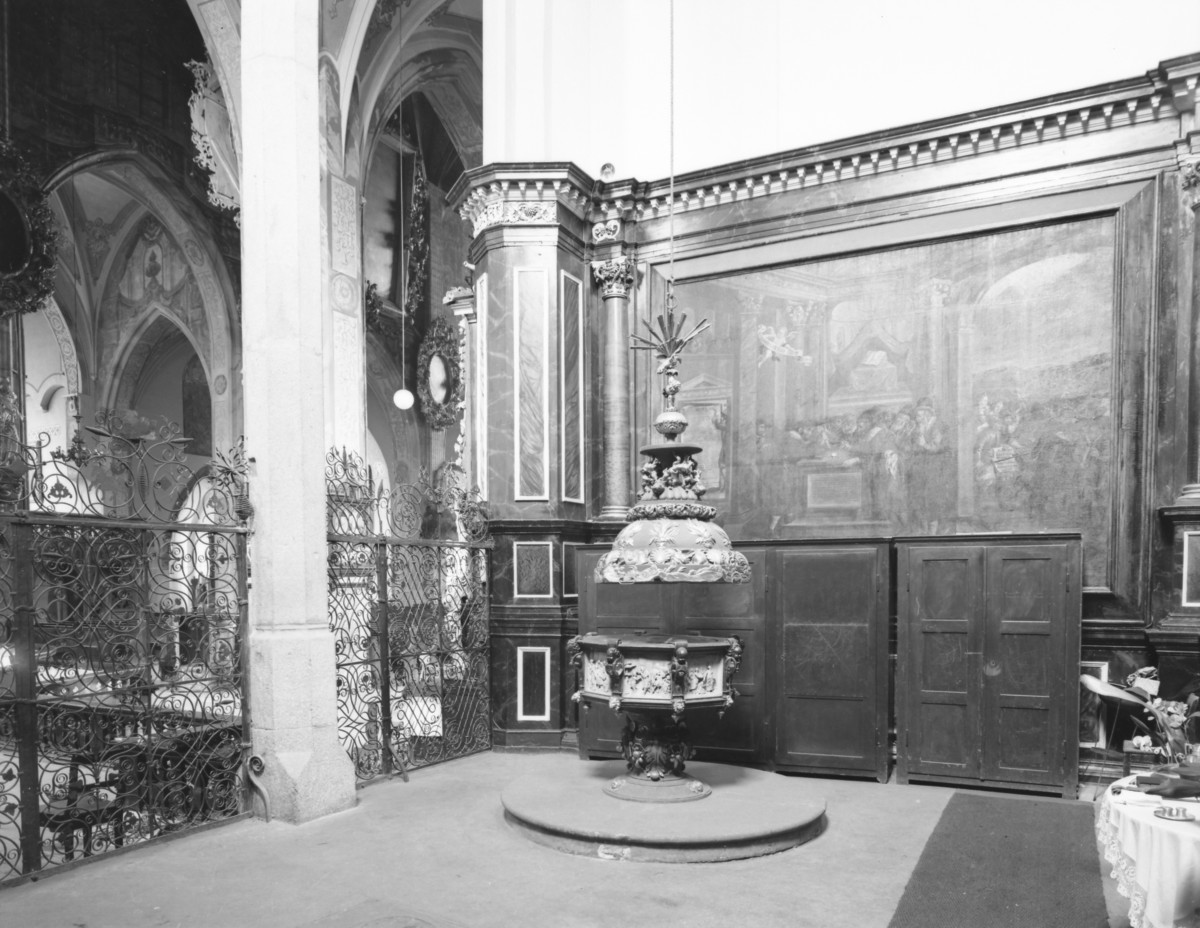 katedra św. Stanisława i św. Wacława - kaplica chrzcielna (łaziebników), skan 1