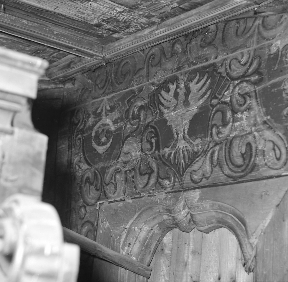 kościół parafialny pw. Matki Boskiej Różańcowej i św. Jana Kantego, 1527 r. - polichromia 1. połowa XVII w. fragment, skan 1