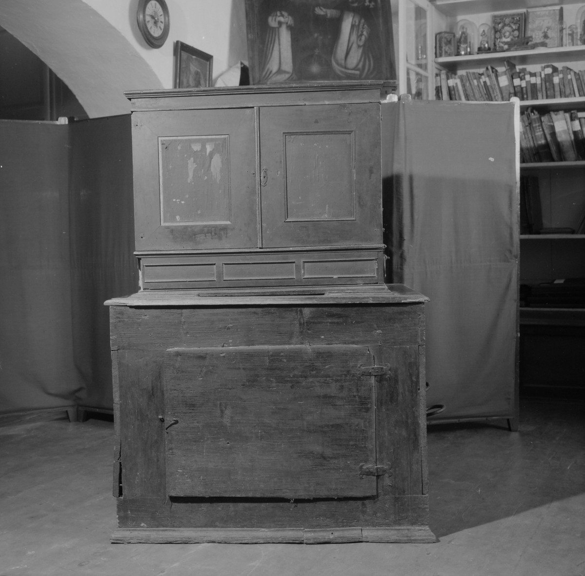 Klasztor ss. Klarysek - większy pozytyw szkatulny, detale obudowy, skan 1