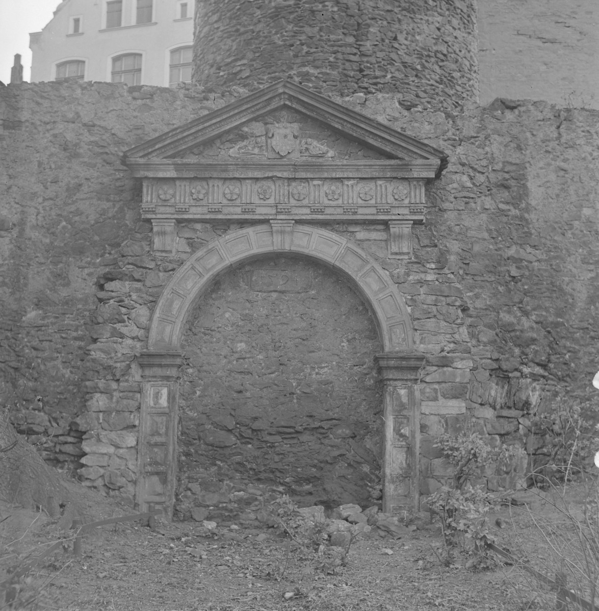 mury obronne - portal, skan 1