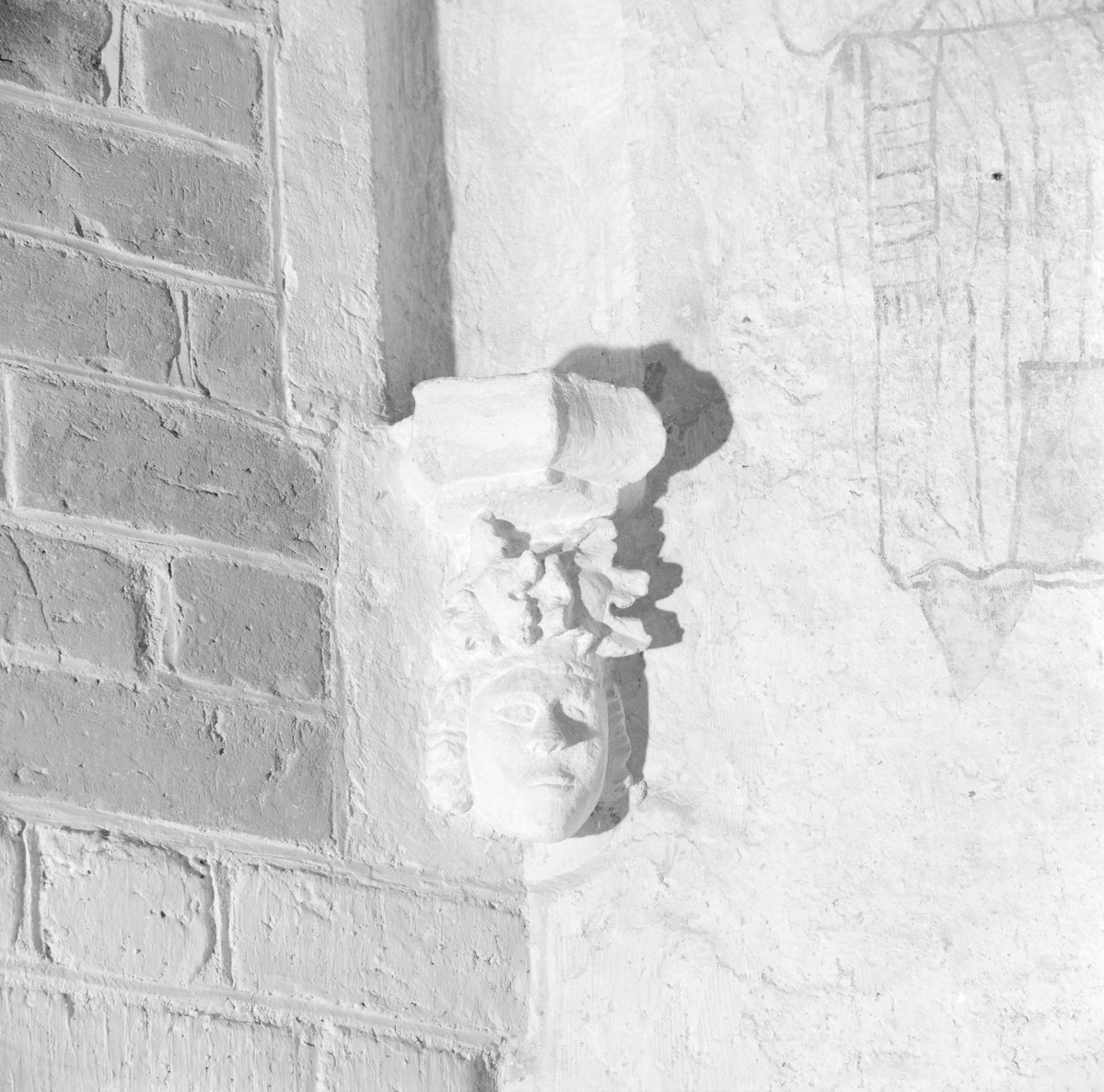 kościół pw. św. Mikołaja - wnętrze - prezbiterium - sklepienie - wspornik, skan 1