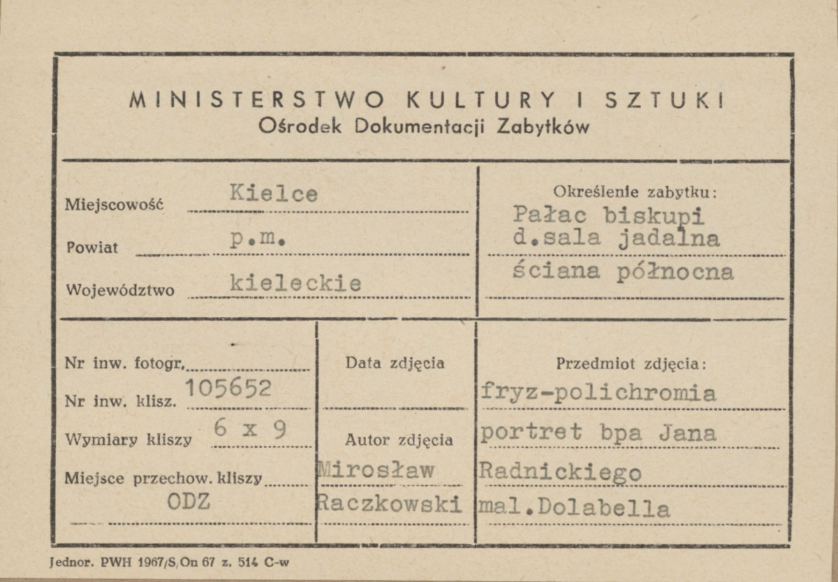 Pałac biskupów - wnętrze, d. sala jadalna, ściana północna, fryz - polichromia, portret bpa Jana Radnickiego - metryczka, skan 1