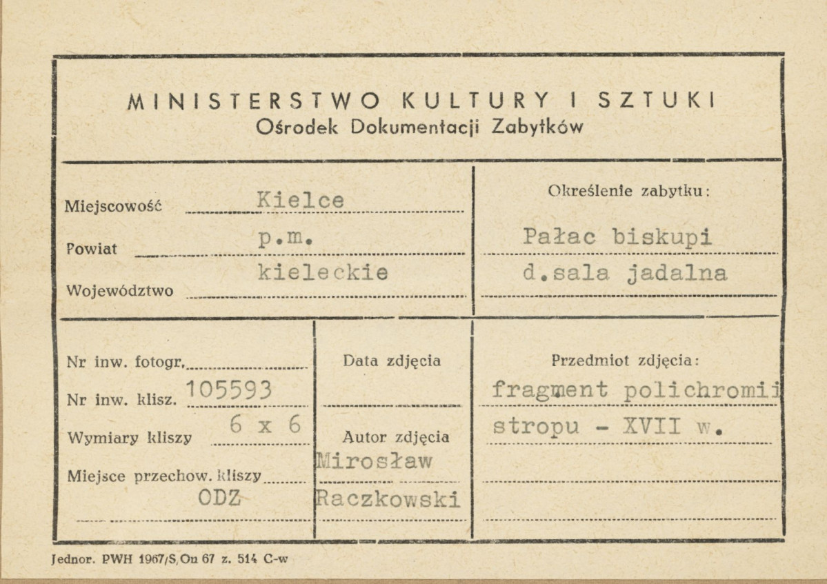 Pałac biskupów - wnętrze, d. sala jadalna, fragment polichromii stropu - metryczka, skan 1