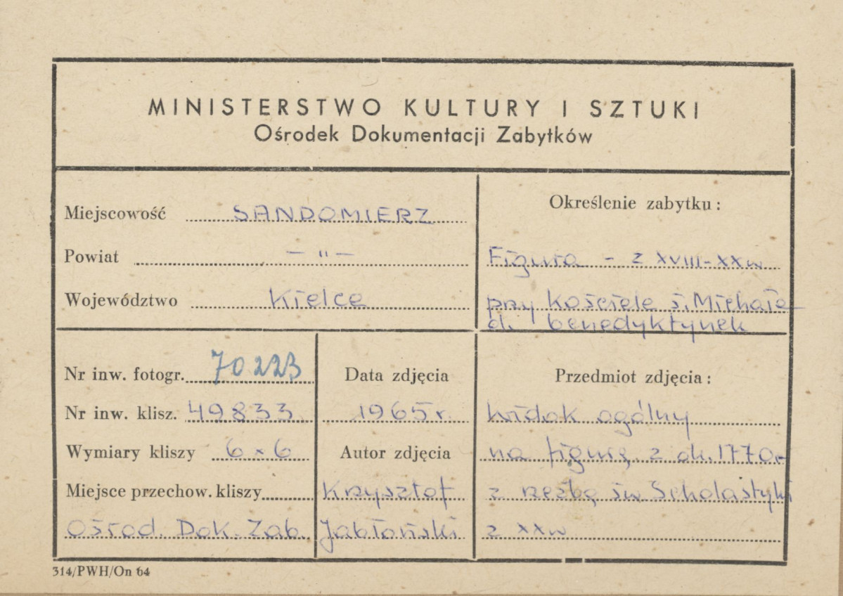 Figura na filarze stojąca przy kościele św. Michała - metryczka, skan 1