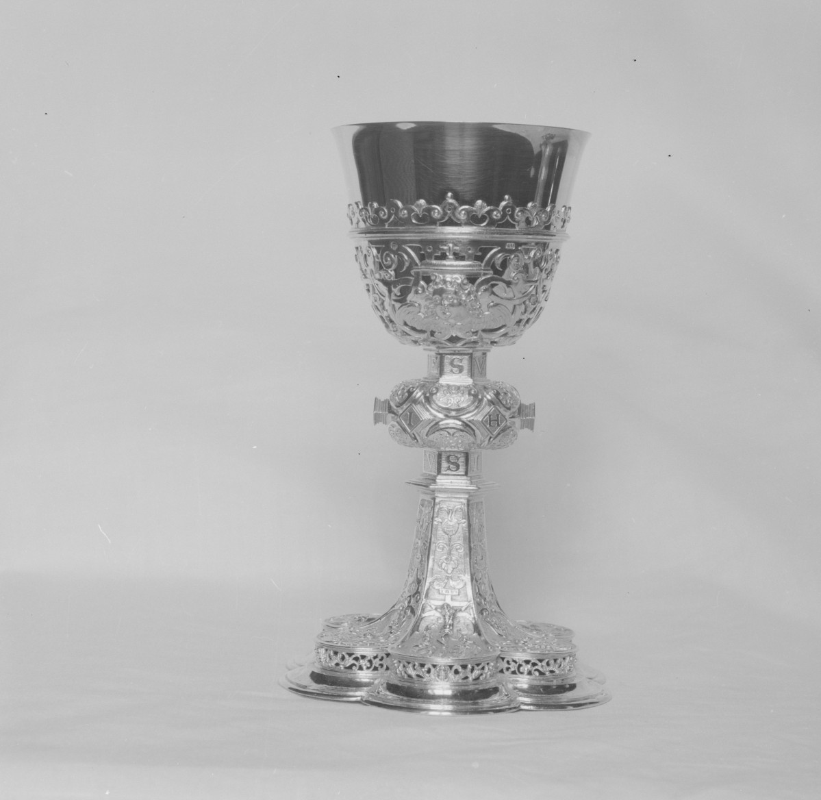 kościół pw. Świętych Apostołów Piotra i Pawła - zbiory - kielich, skan 1