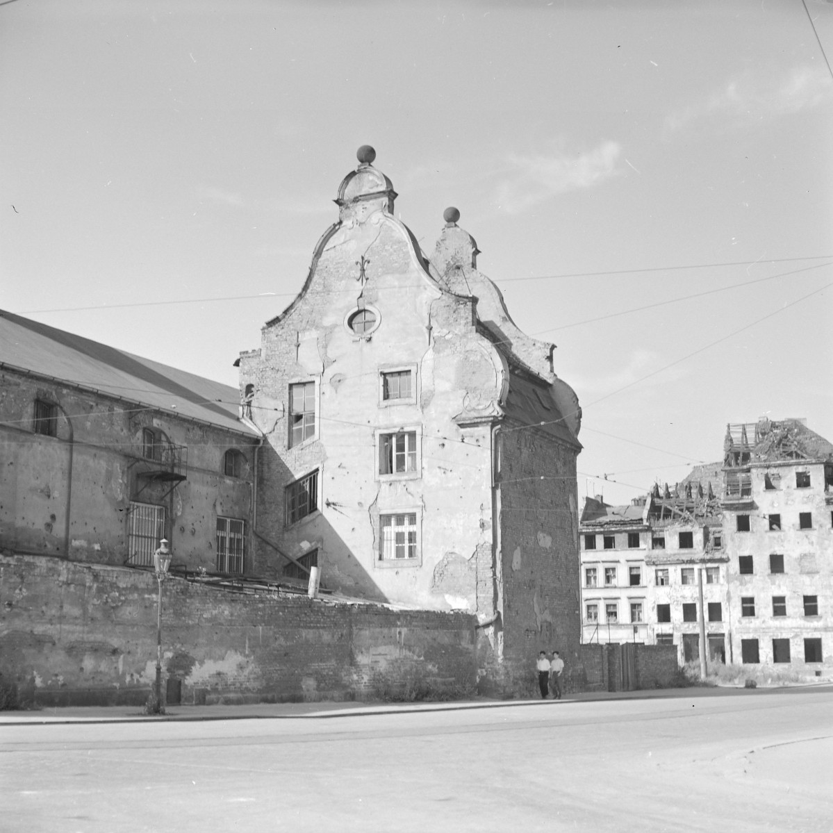 dom ul. Widok - widok ogólny, skan 1