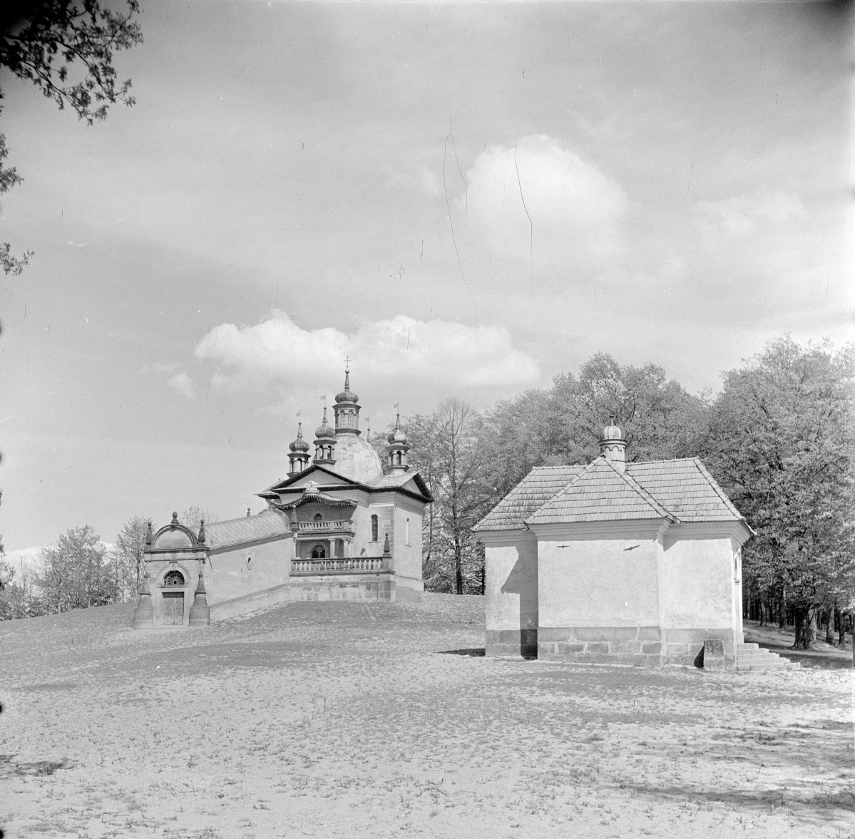 Kaplica - Ratusz Piłata oraz Włożenia Krzyża, skan 1