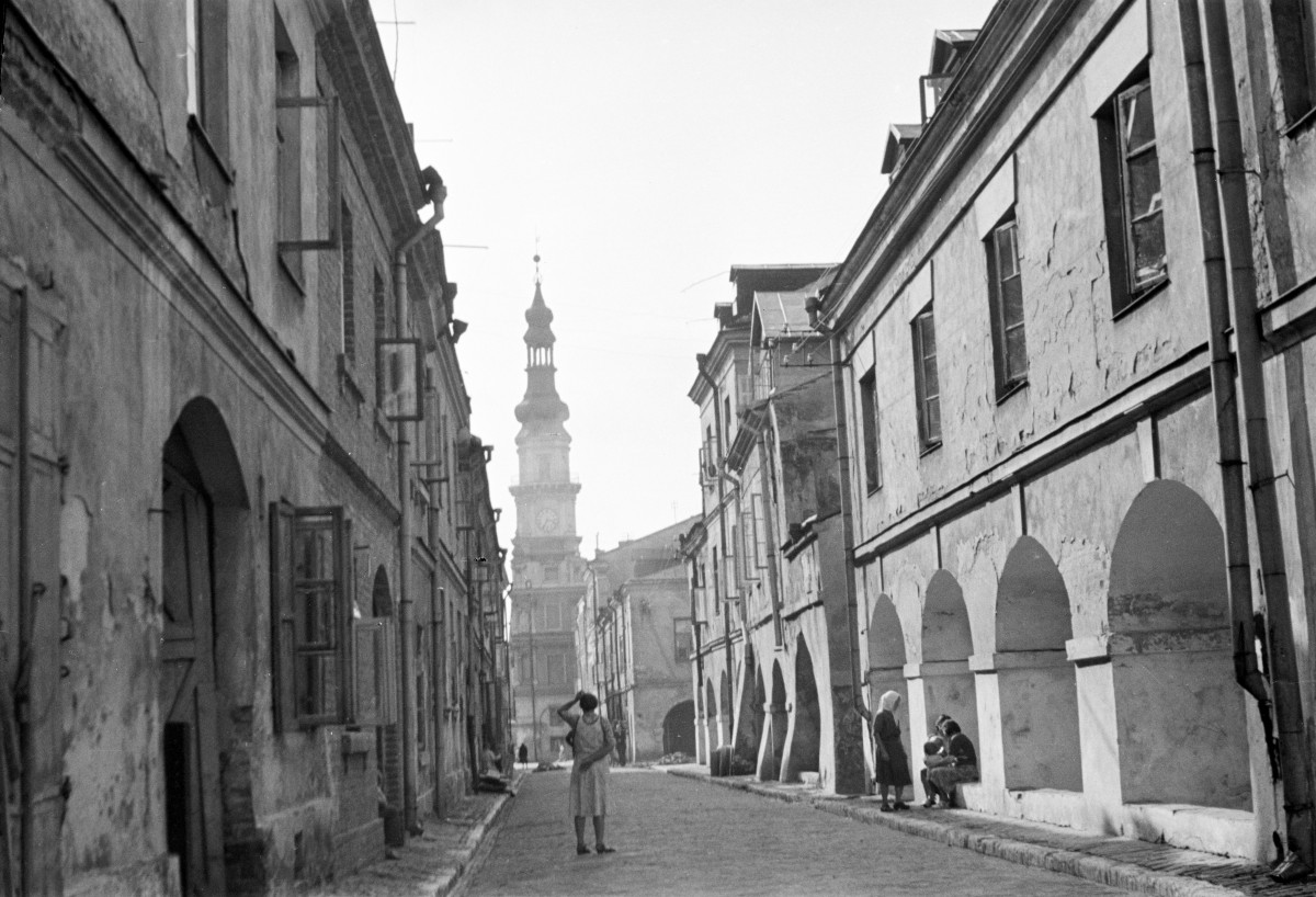 ul. Ormiańska, wieża ratusza, skan 1