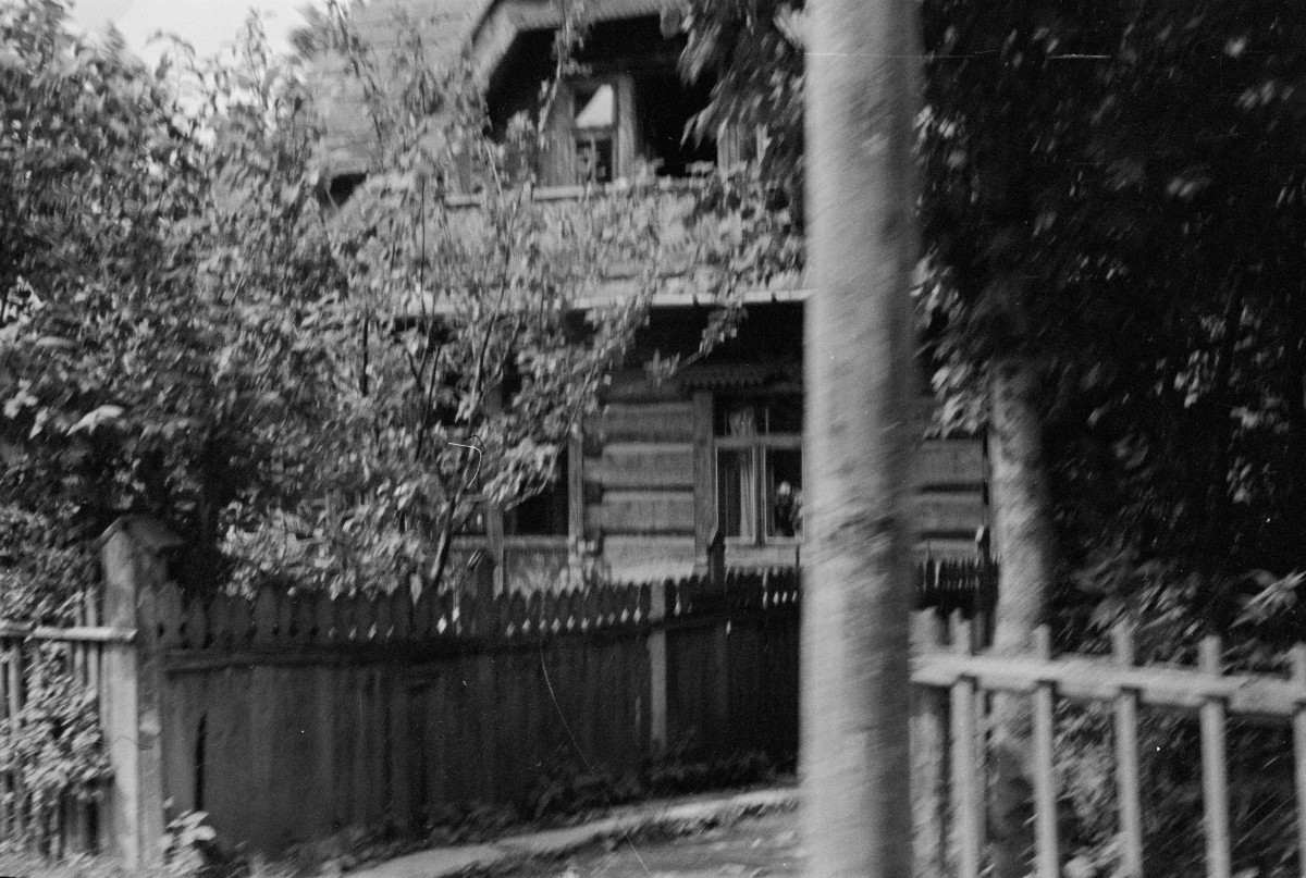 dom przy ulicy, skan 1