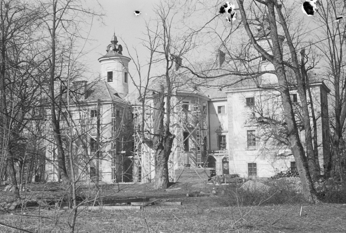 pałac Bielińskich - widok ogólny, skan 1