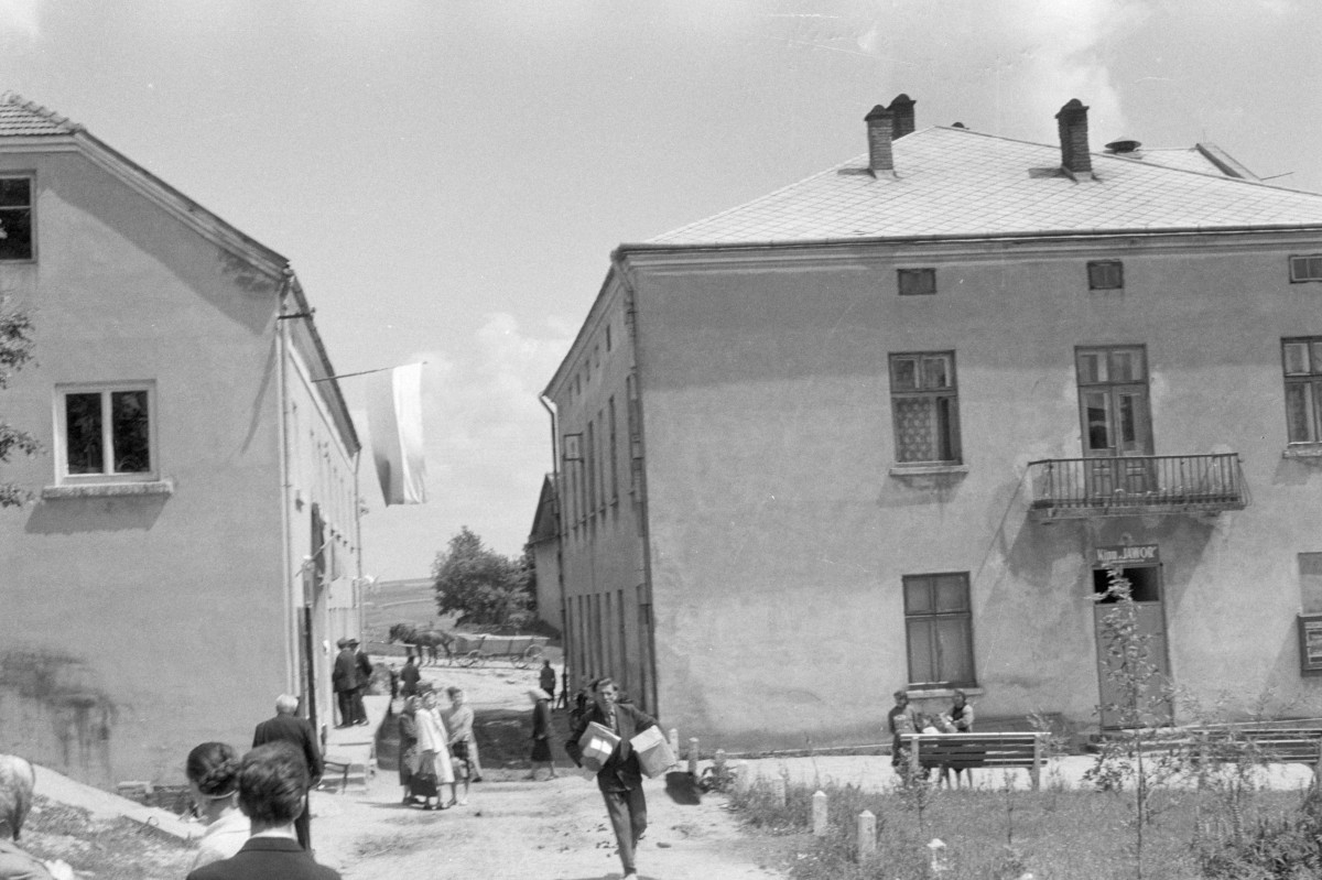 fragment rynku, skan 1
