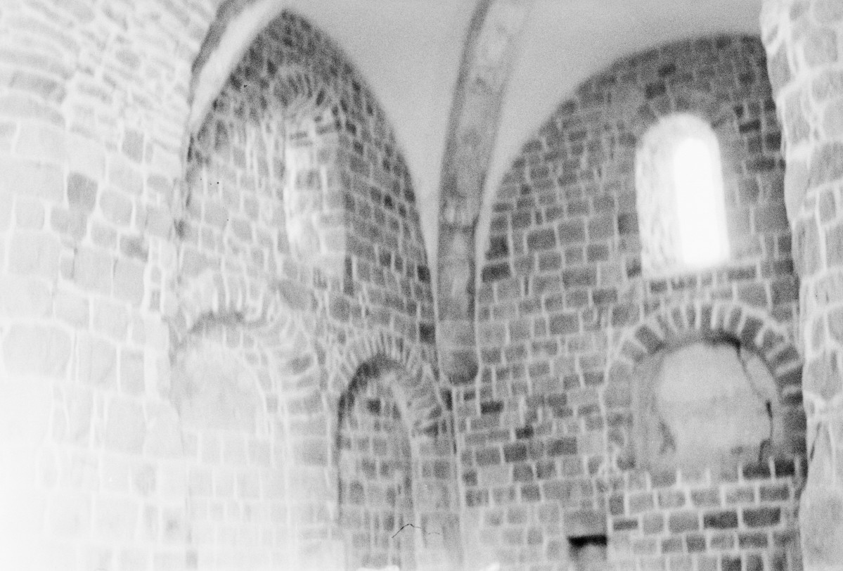 rotunda św. Prokopa - wnętrze, sklepienie krzyżowe, skan 1