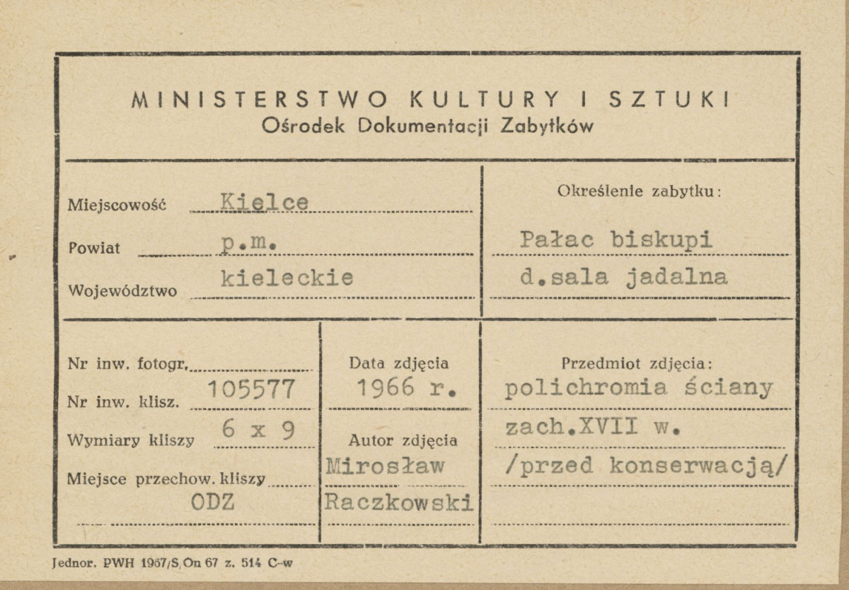 Pałac biskupów - wnętrze, d. sala jadalna, widok polichromii na ścianie zachodniej przed konserwacją - metryczka, skan 1