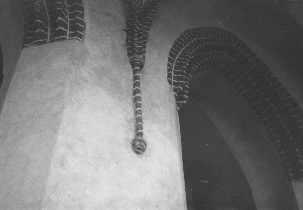 kościół św. Mikołaja - sklepienie kryształowe bez żeber, skan 1