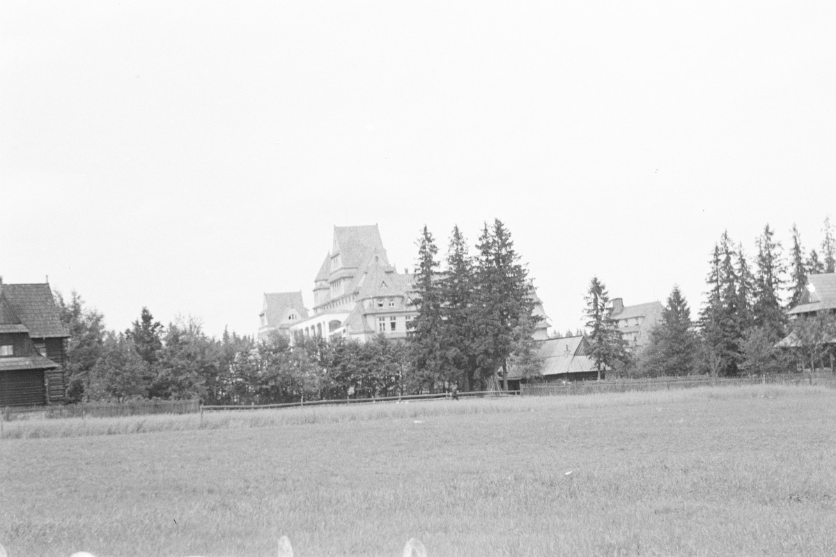 dom - elewacja boczna, skan 1