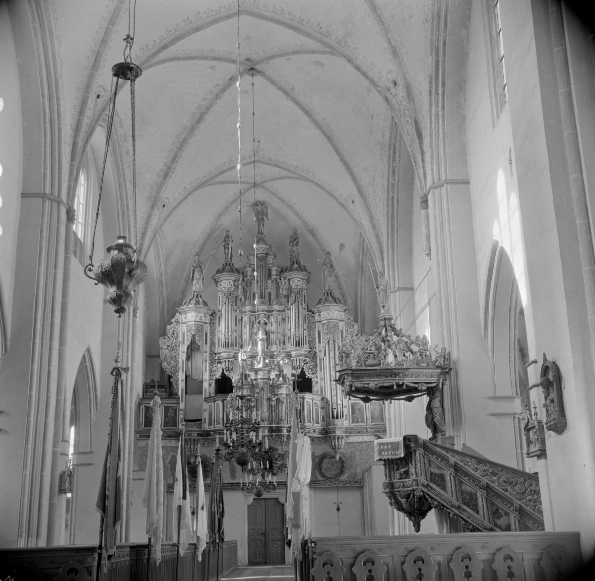 kościół pw. św. Najświętszej Marii Panny, św. Jana Chrzciciela i św. Faustyna z Brescii biskupa - wnętrze - organy, skan 1