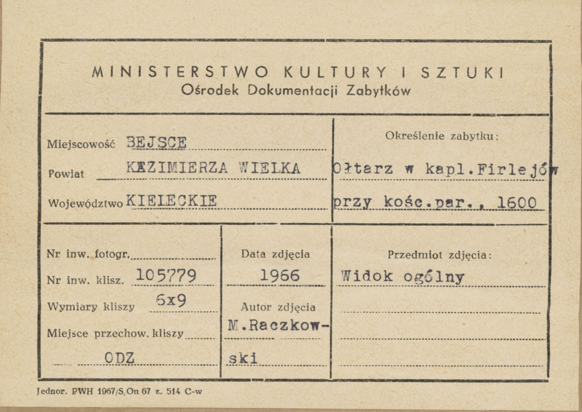 Kaplica Firlejów - widok na ołtarz - metryczka, skan 1