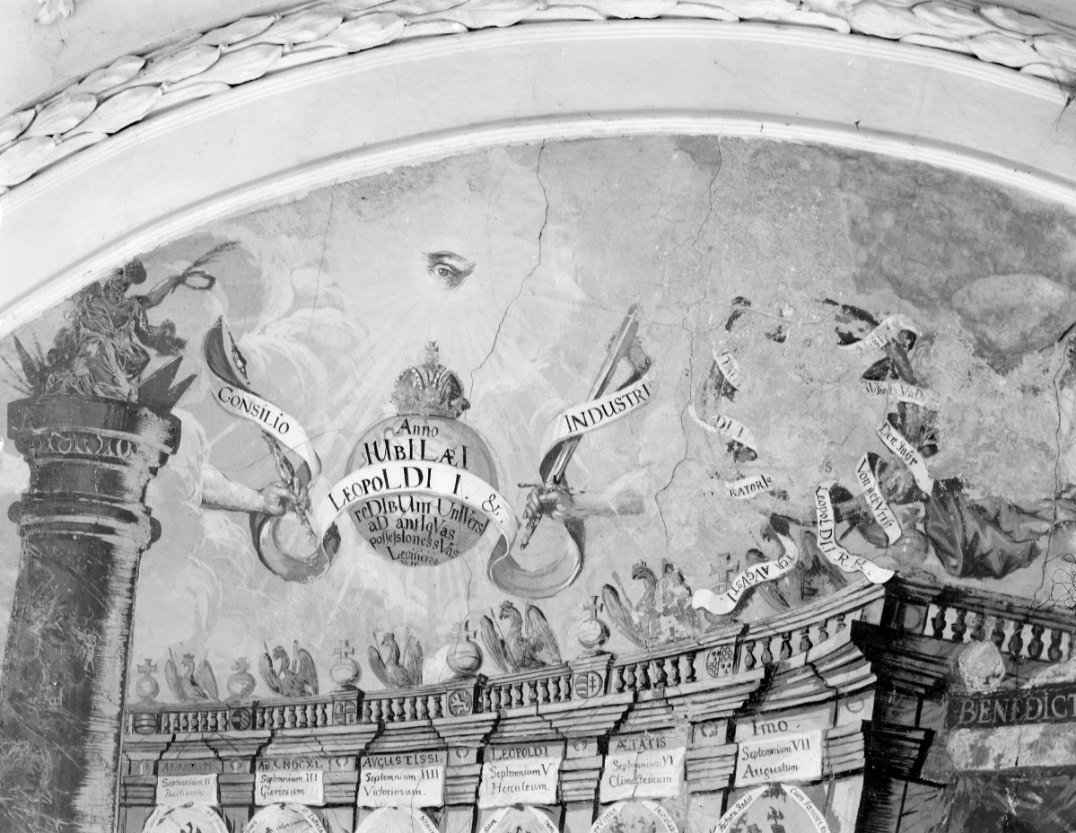 pałac - wnętrze: fragment polichromii plafonu sali (balowej) antenatów, skan 1