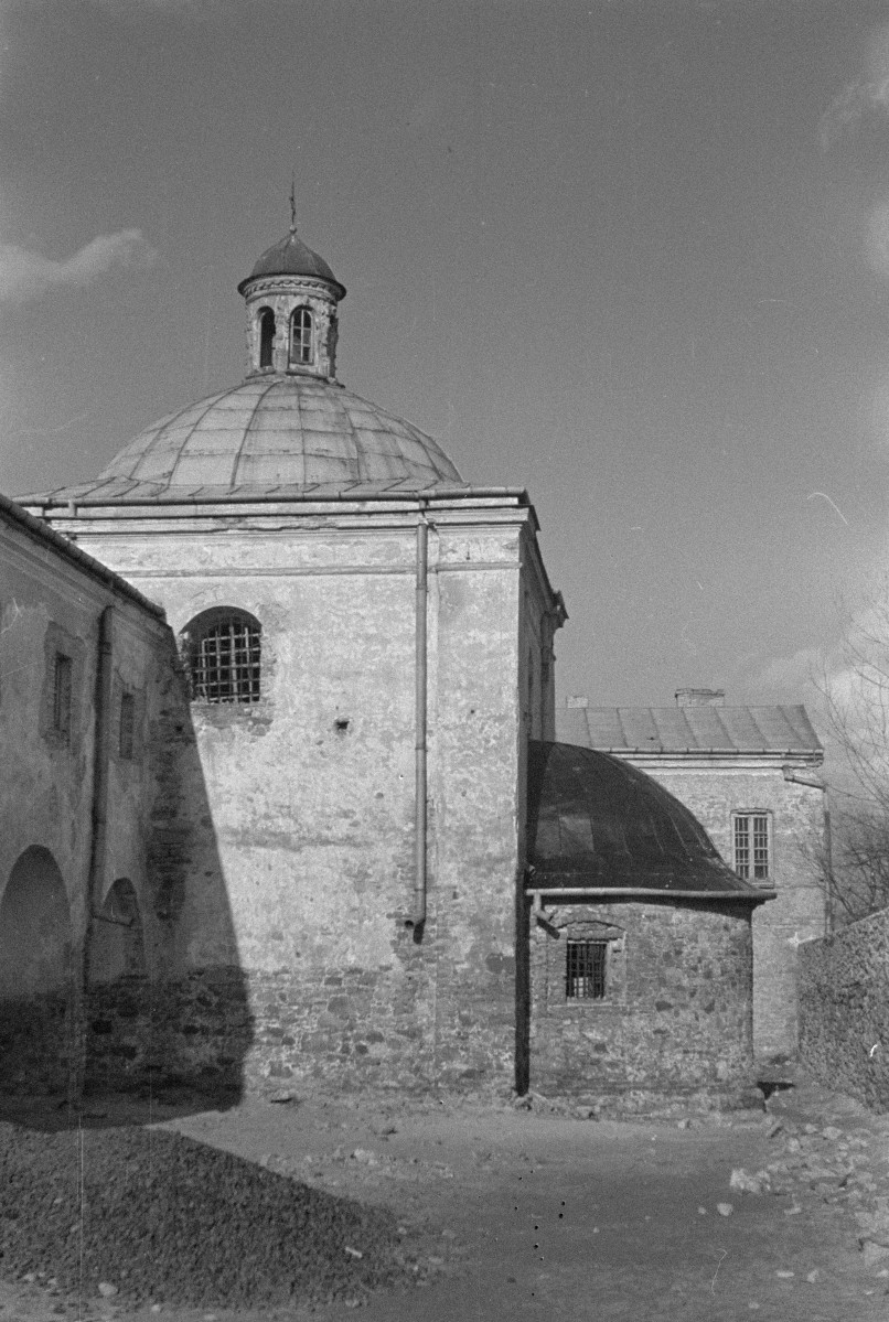 klasztor Franciszkanów - kaplica pw. św. Leonarda, skan 1