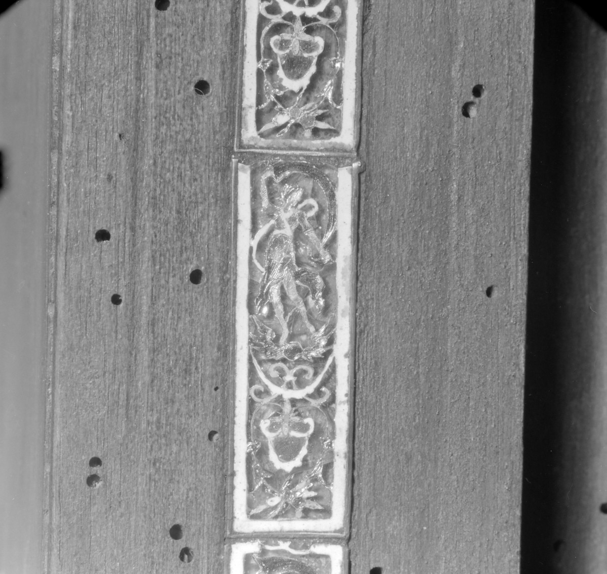 Kościół św. Józefa Oblubieńca i św. Antoniego z Padwy - tabernakulum z ok. 1740. Detale zdobienia., skan 1