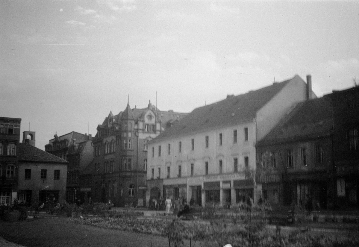 pierzeja na rynku w Koźle, skan 1
