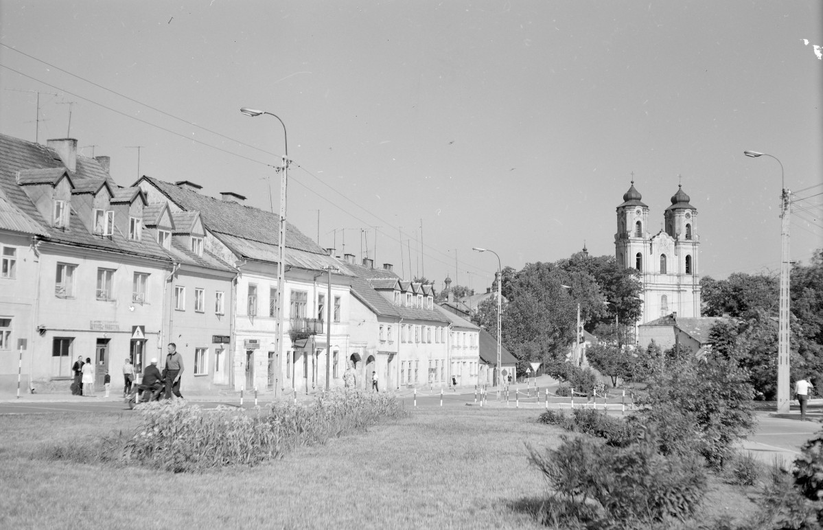 bazylika i fragment zabudowy rynku, skan 1