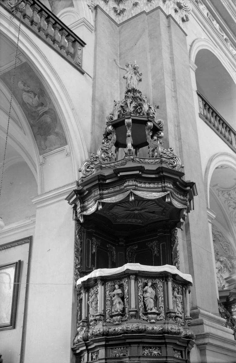 kościół, ob. filialny pw. Wniebowzięcia Najświętszej Marii Panny - wnętrze: ambona, skan 1