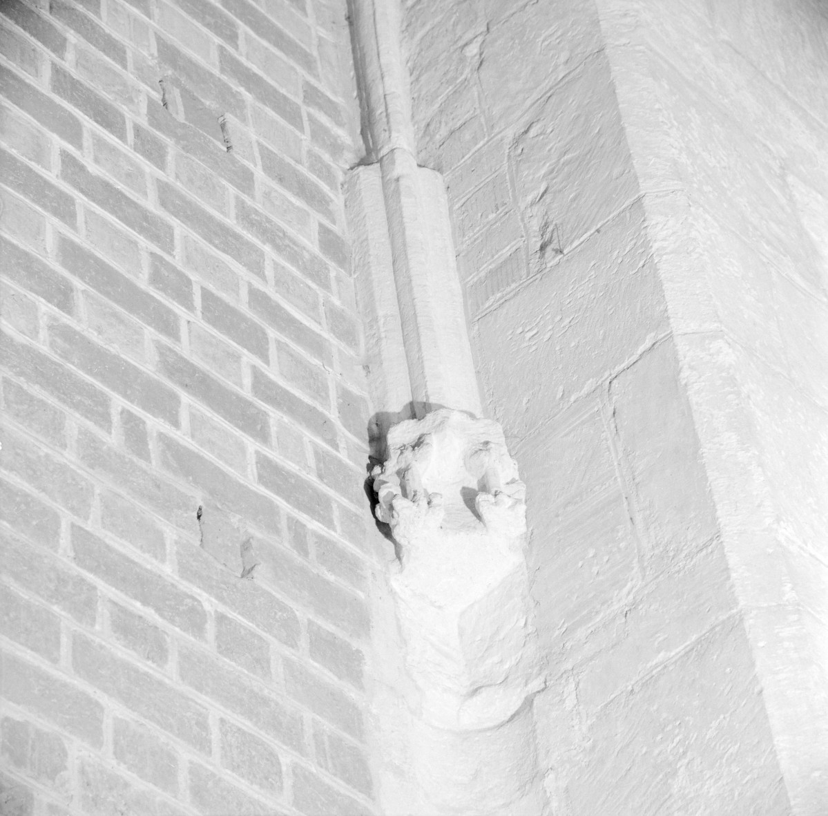 kościół pw. św. Mikołaja - wnętrze - prezbiterium - sklepienie - wspornik, skan 1