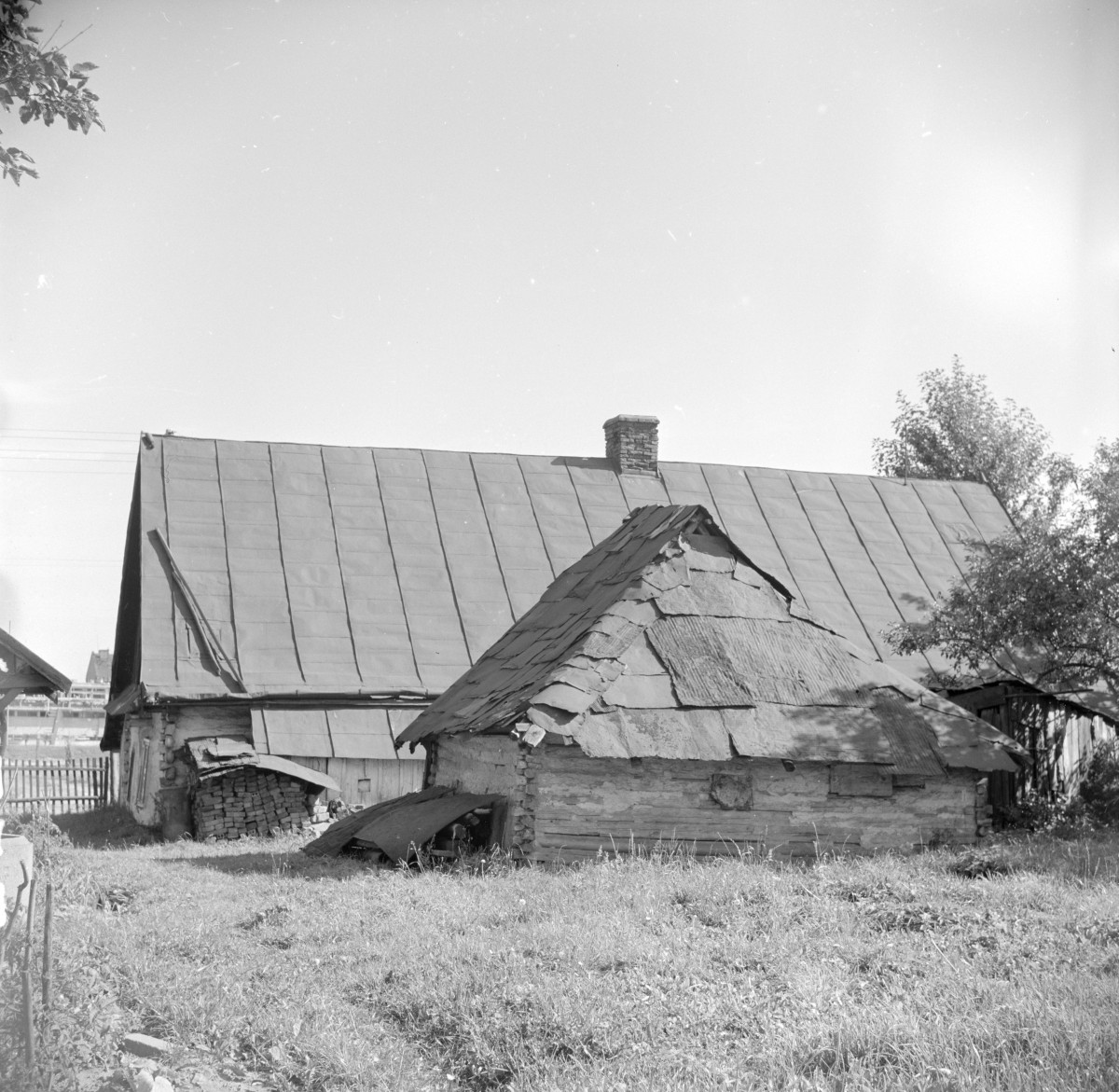 dom - zabudowa drewniana, elewacja, skan 1