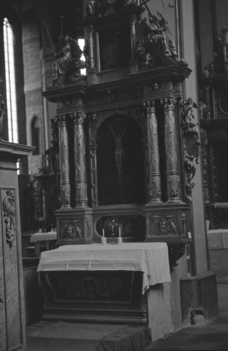 katedra - ołtarz św. Tomasza, skan 1
