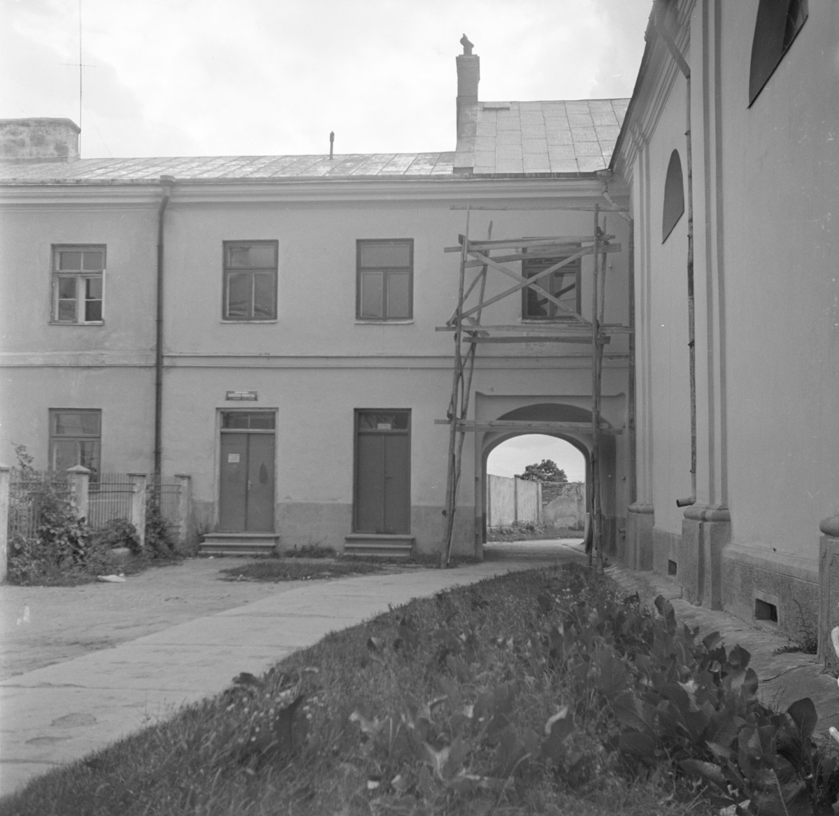 dawne seminarium - elewacja od dziedzińca, skan 1