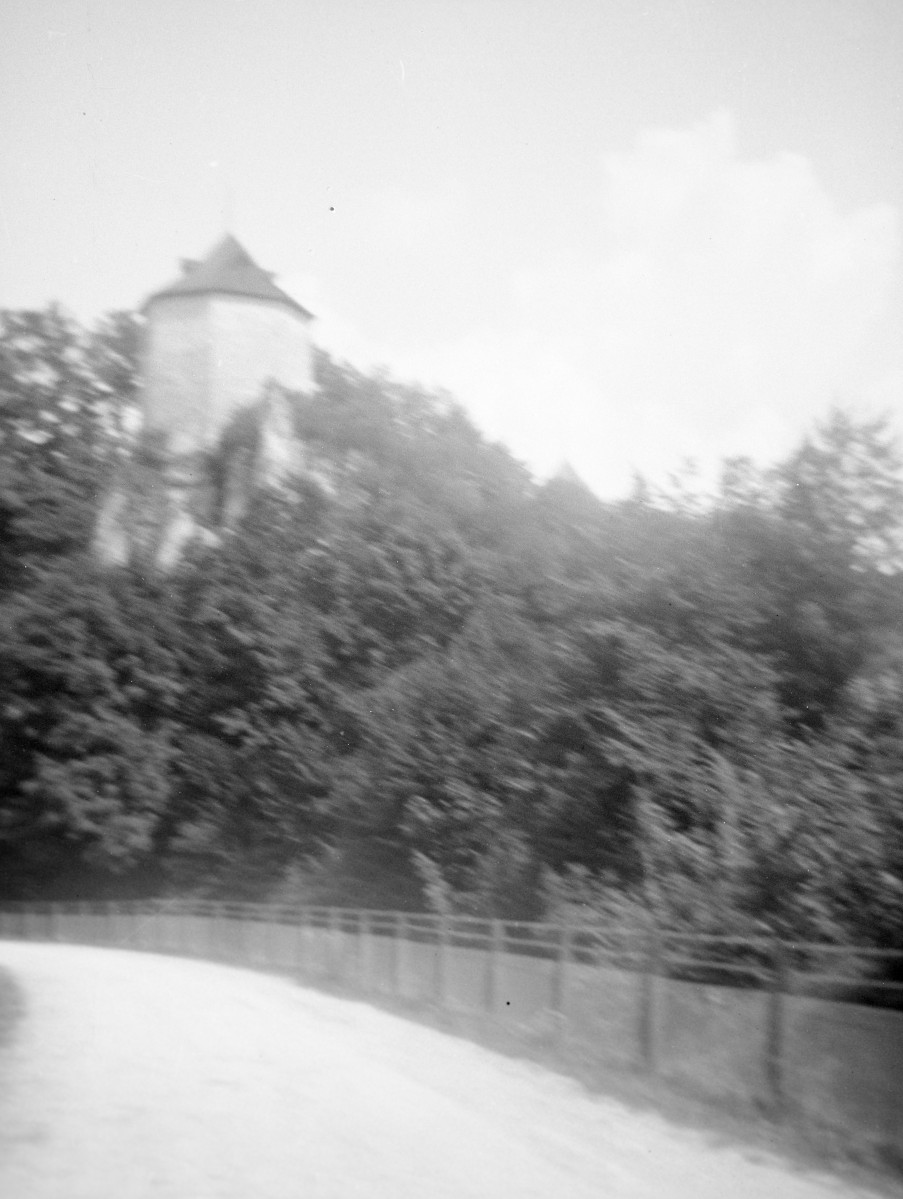 zamek - wieża, skan 1