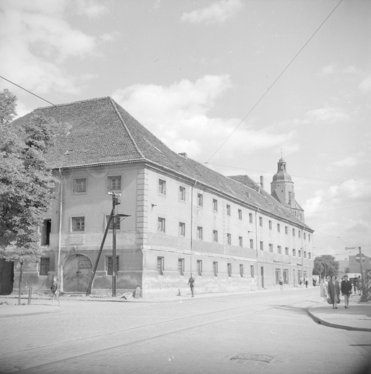 arsenał - elewacja, widok ogólny , skan 1
