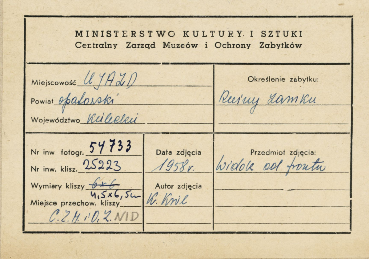 Ruiny zamku  Krzyżtopór  -  widok ogólny od strony płd. - wsch. - metryczka, skan 1