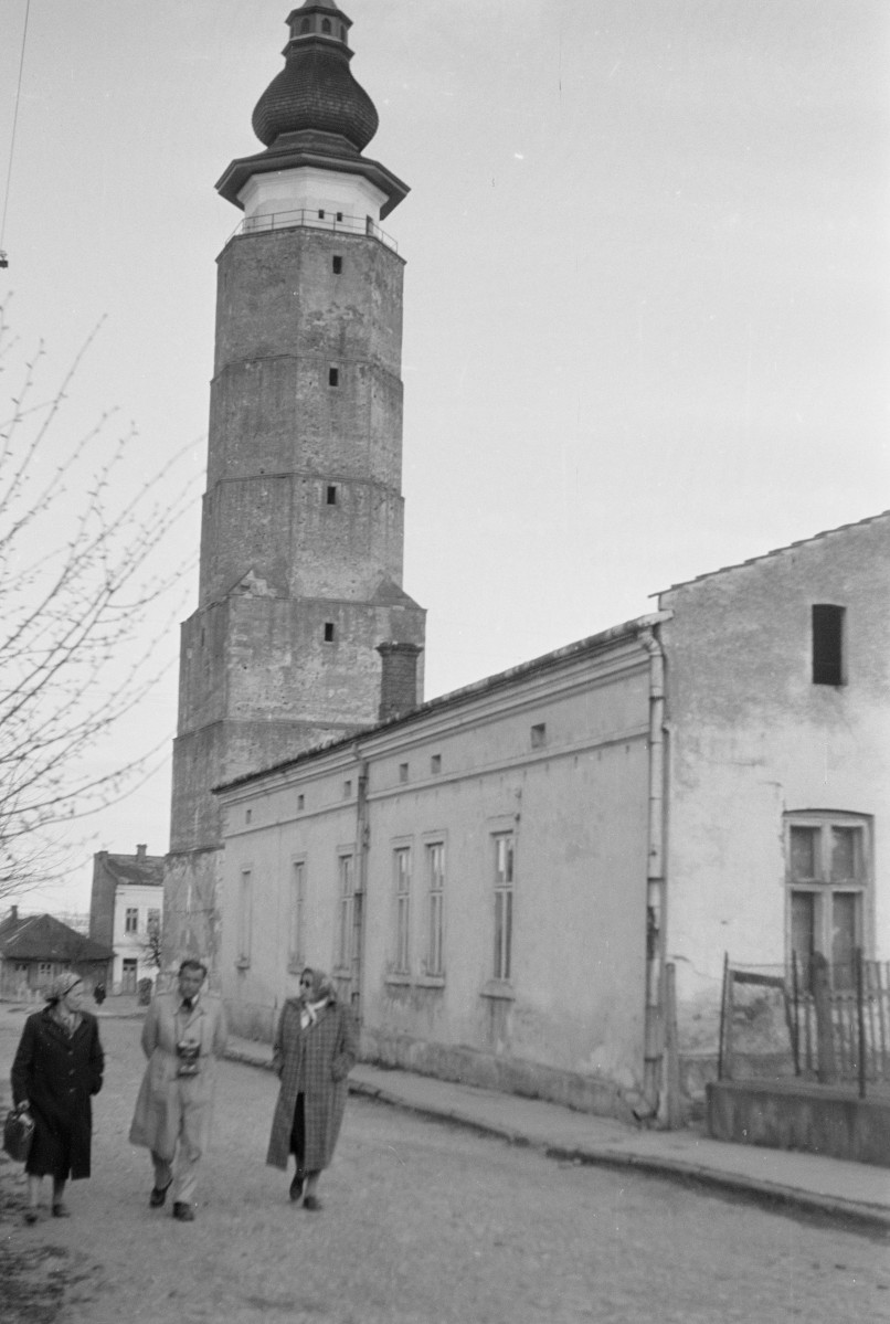 ratusz - wieża, skan 1
